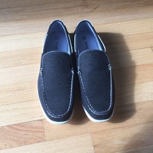 Bruno Marc slip on shoes size 9.5
